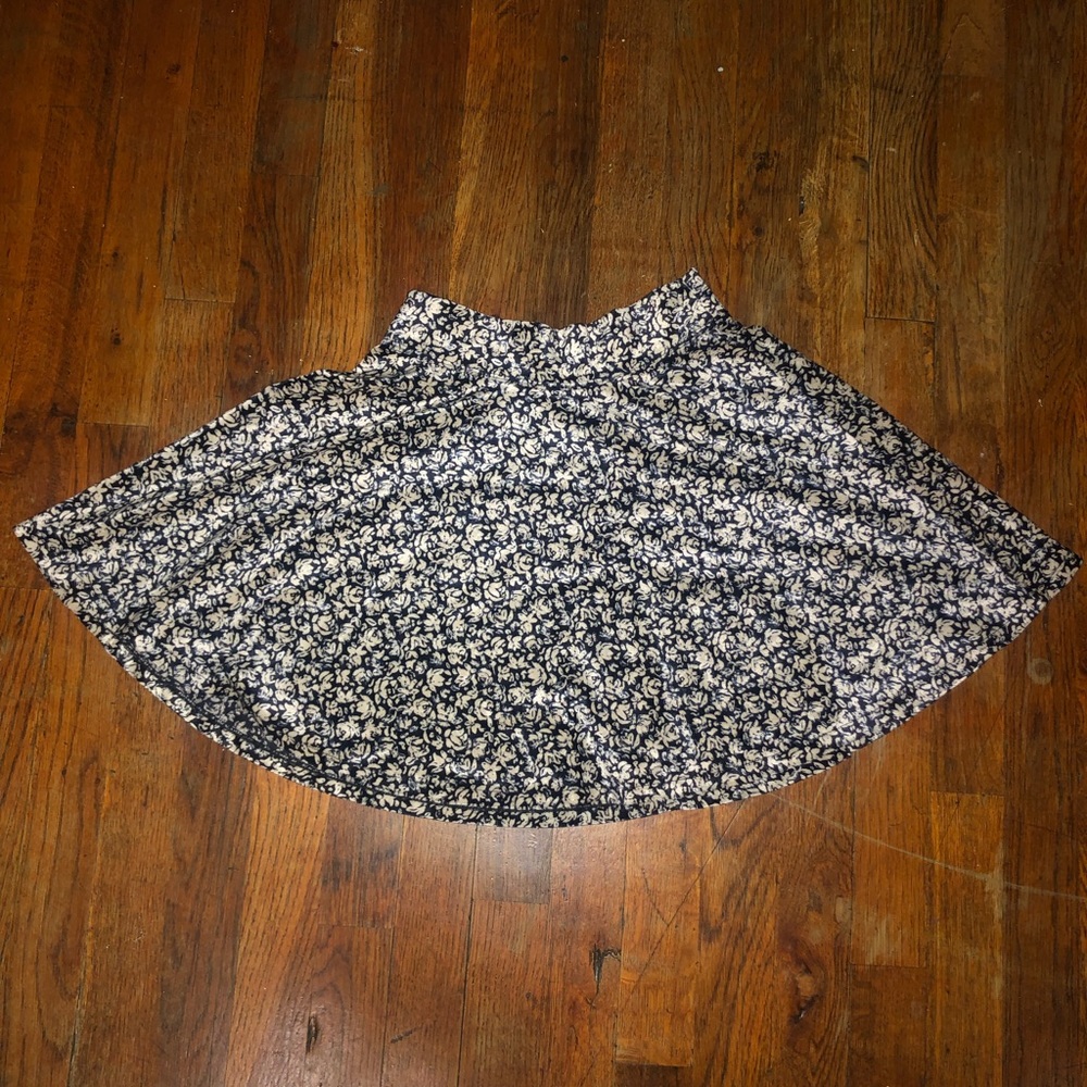 velvet/ velour printed mini circle skirt